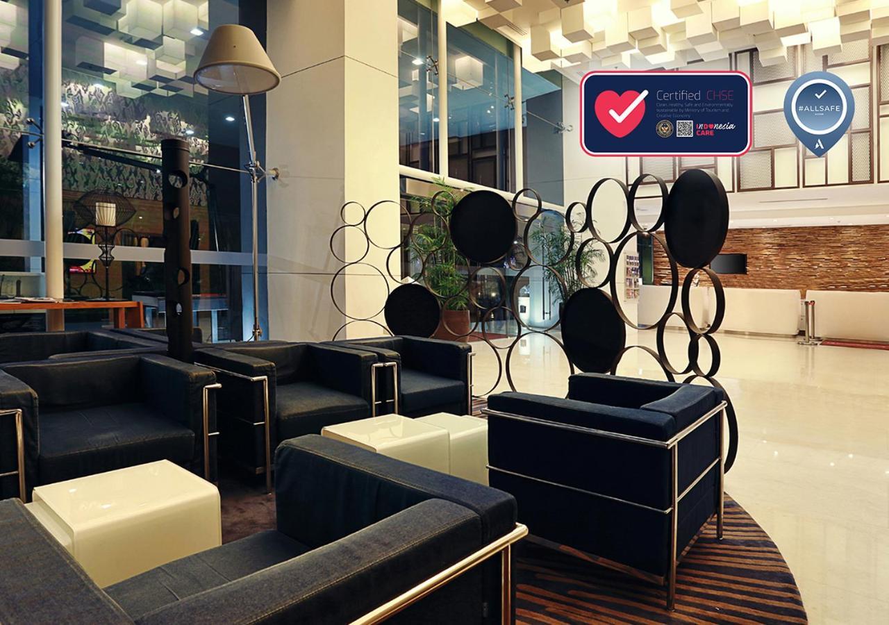 Mercure Jakarta Simatupang Exteriör bild