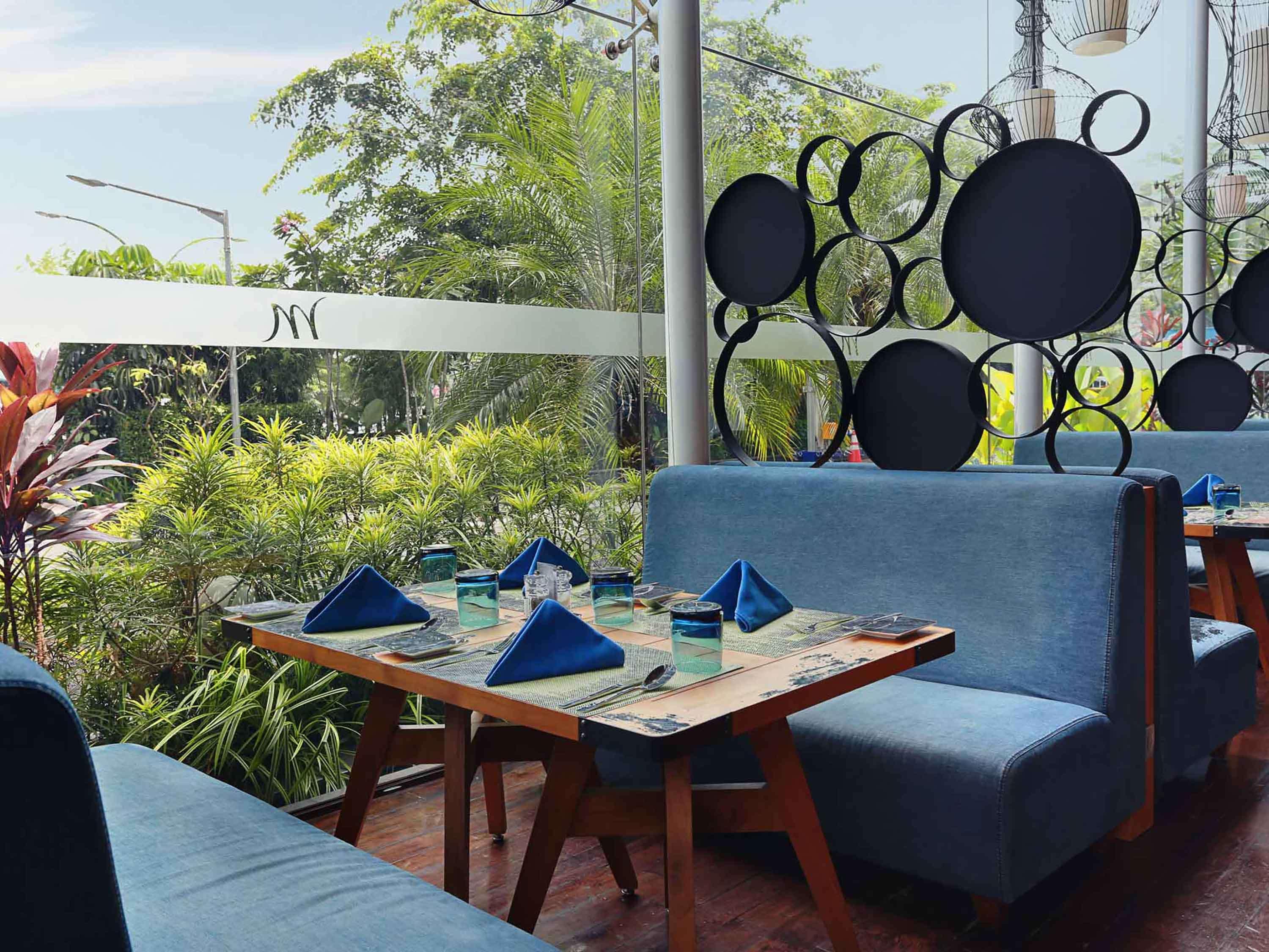 Mercure Jakarta Simatupang Exteriör bild