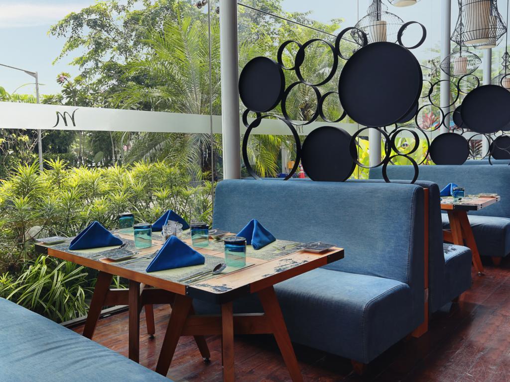 Mercure Jakarta Simatupang Exteriör bild